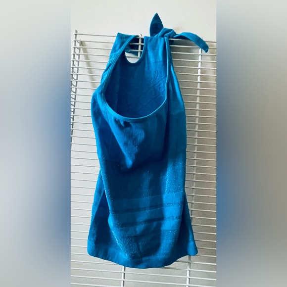 2 Tops—Size Small Boho Stretchy Floral Print & Royal Blue Stretchy Tank - Picture 5 of 10